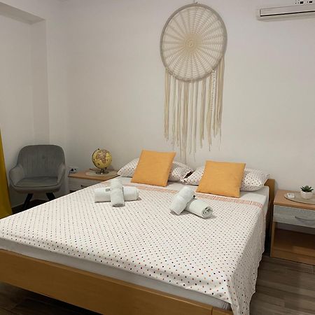 Apartmani Danica Nerezine Kültér fotó