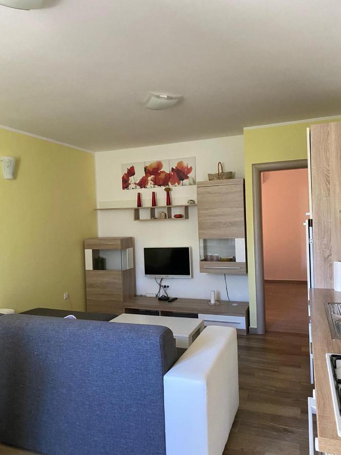 Apartmani Danica Nerezine Kültér fotó