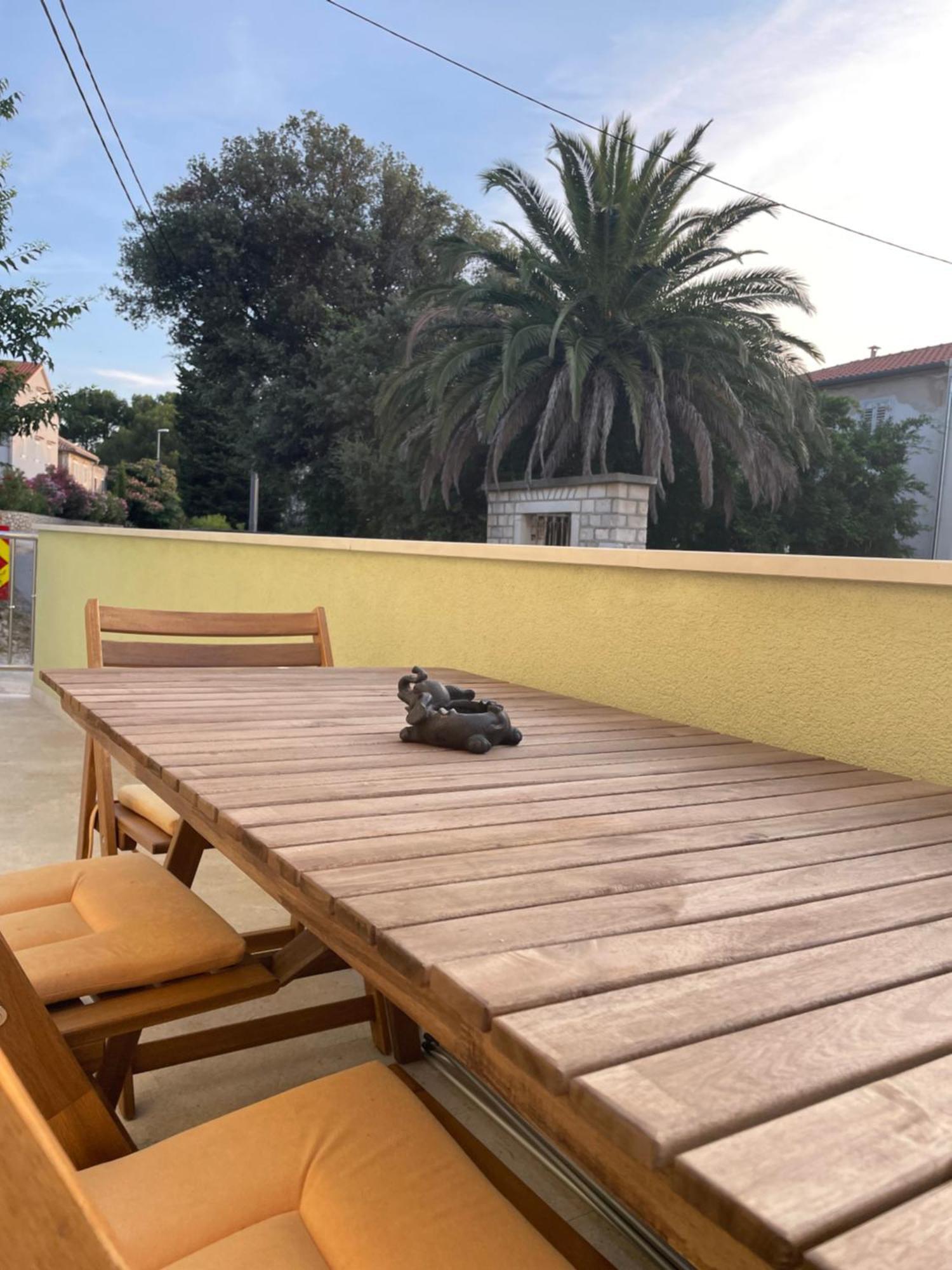 Apartmani Danica Nerezine Kültér fotó