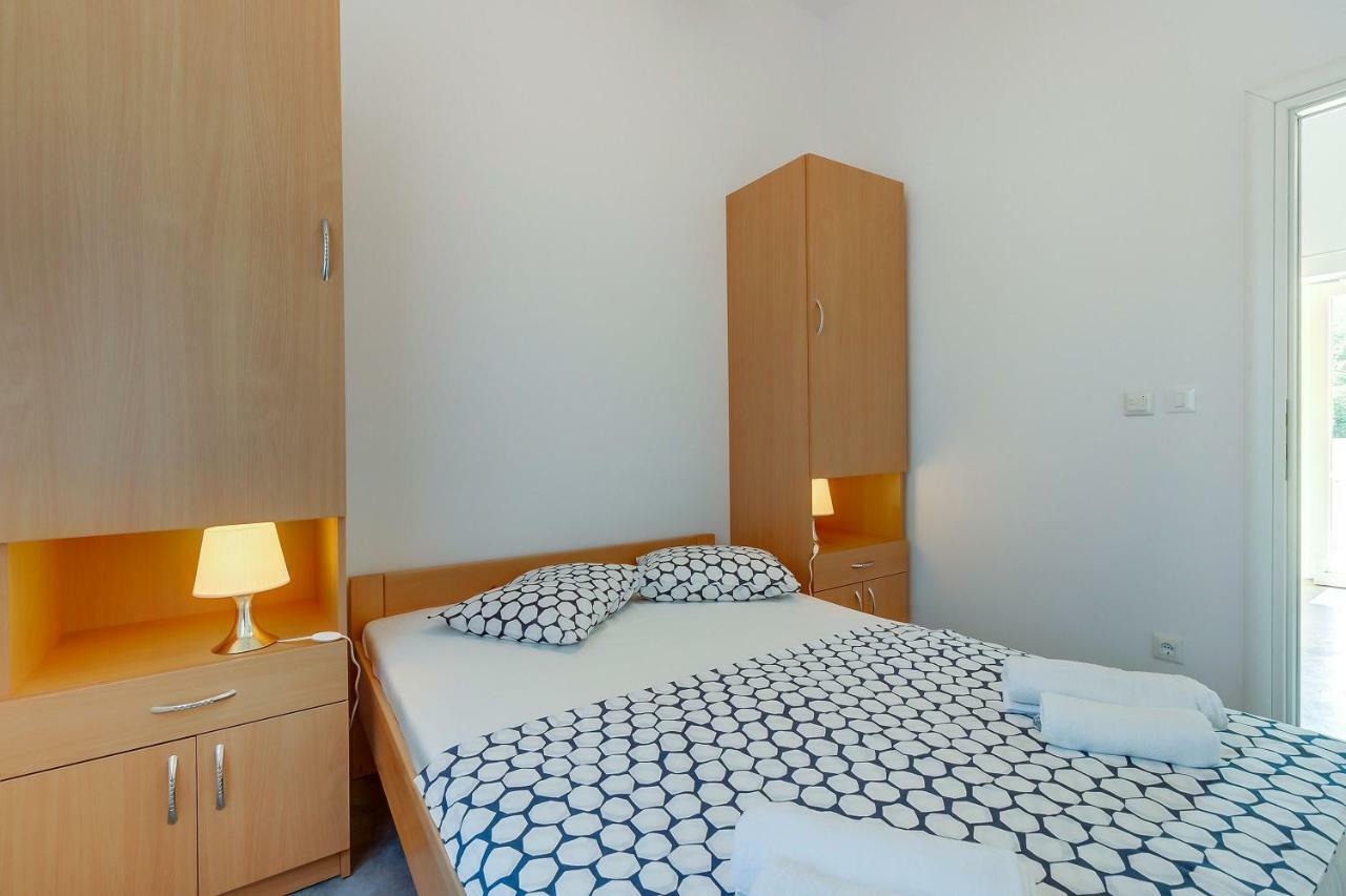 Apartmani Danica Nerezine Kültér fotó