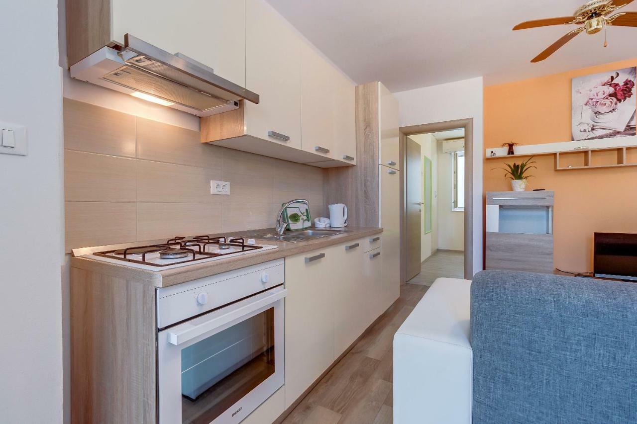 Apartmani Danica Nerezine Kültér fotó