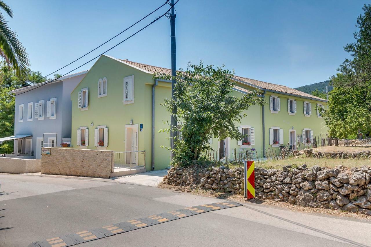 Apartmani Danica Nerezine Kültér fotó